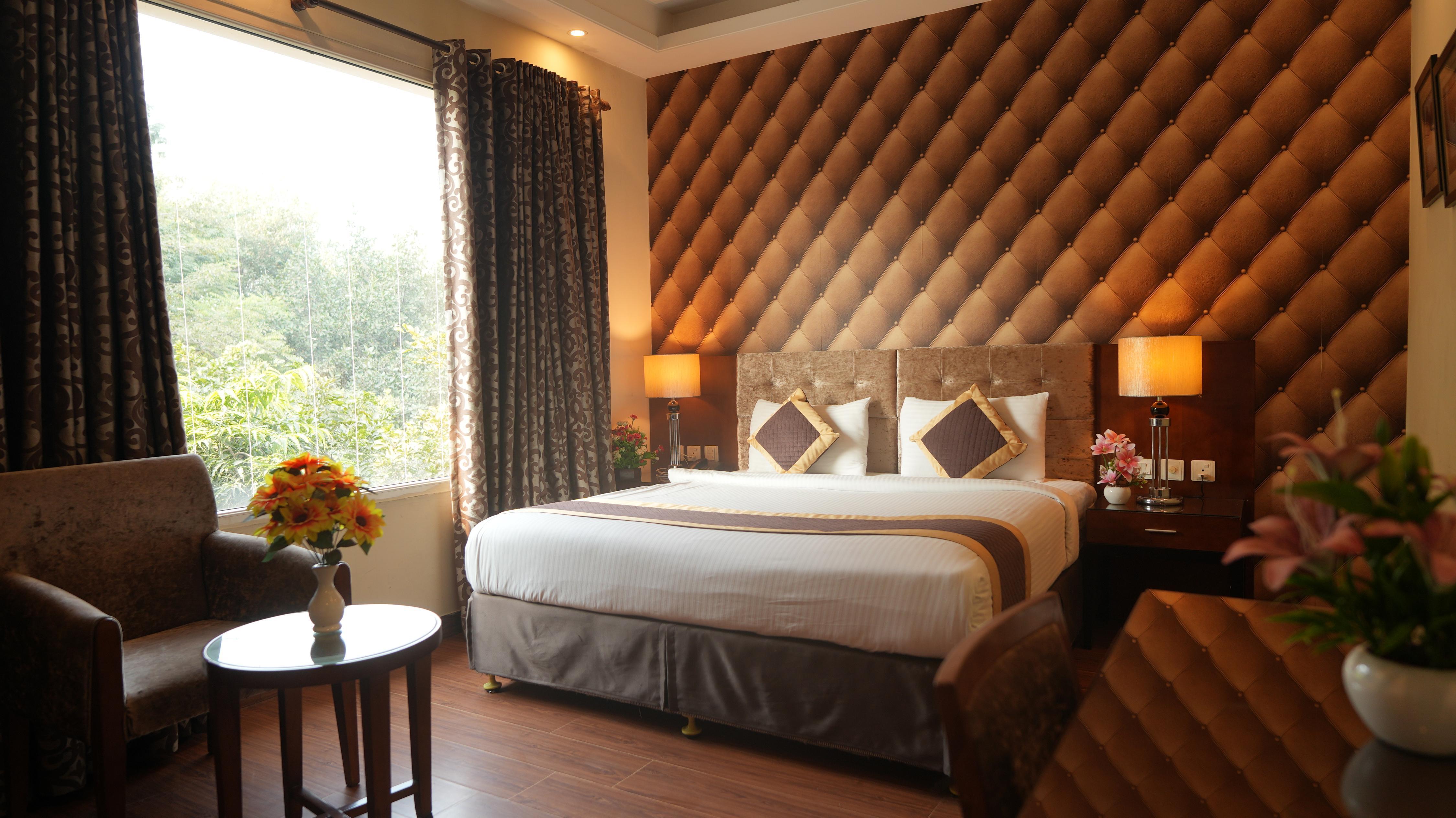 Address of Alpina Hotels & Suites