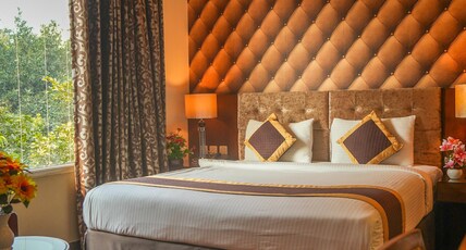 Alpina Hotels & Suites Room Type - Premium Room Alpina Hotels & Suites Room Type - Premium Room
