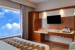 Hotel The Pearl - Newly Renovated in City Centre