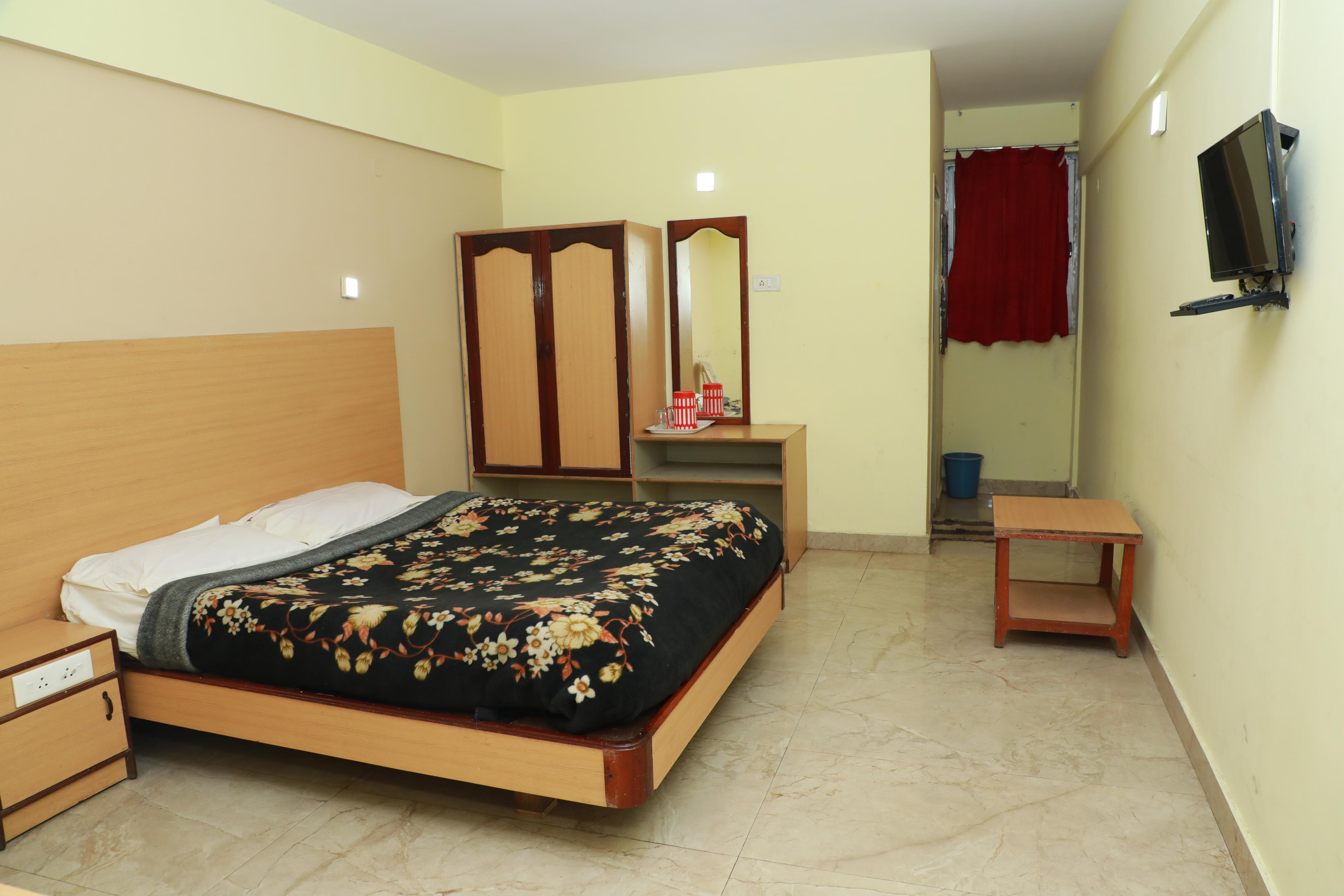 Royal Hotels Room Type - Deluxe Room