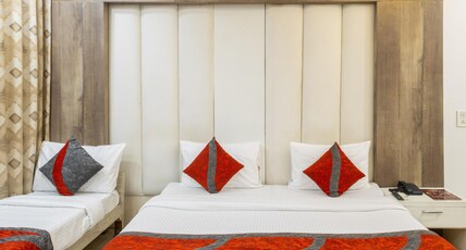 Red Castle Hotel near BLK Hospital. Room Type - Superior Triple Room with Work Desk and Smart TV Red Castle Hotel near BLK Hospital. Room Type - Superior Triple Room with Work Desk and Smart TV