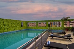 Sterling V Grand Madurai