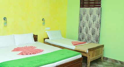Dean Dale Cottages Room Type - Family Room