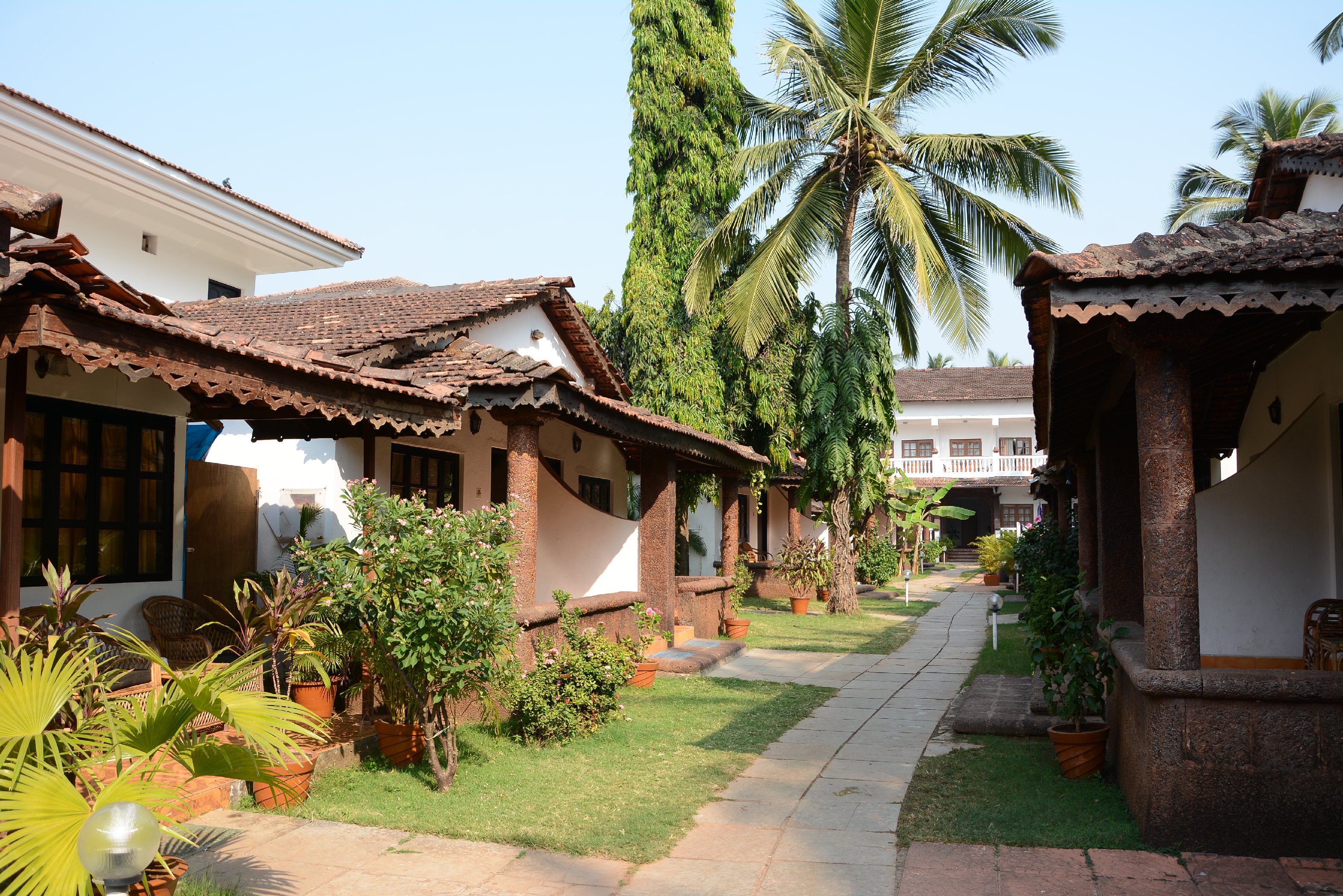 Silver Sands Holiday Village - Tap to explore photos
