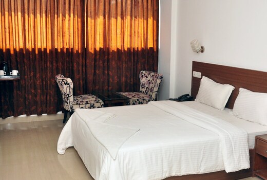 Emporium Hotel 