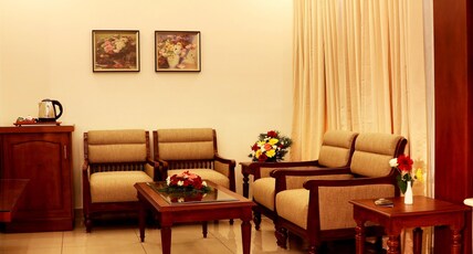 Bhasuri Inn Room Type - DELUXE SUITE