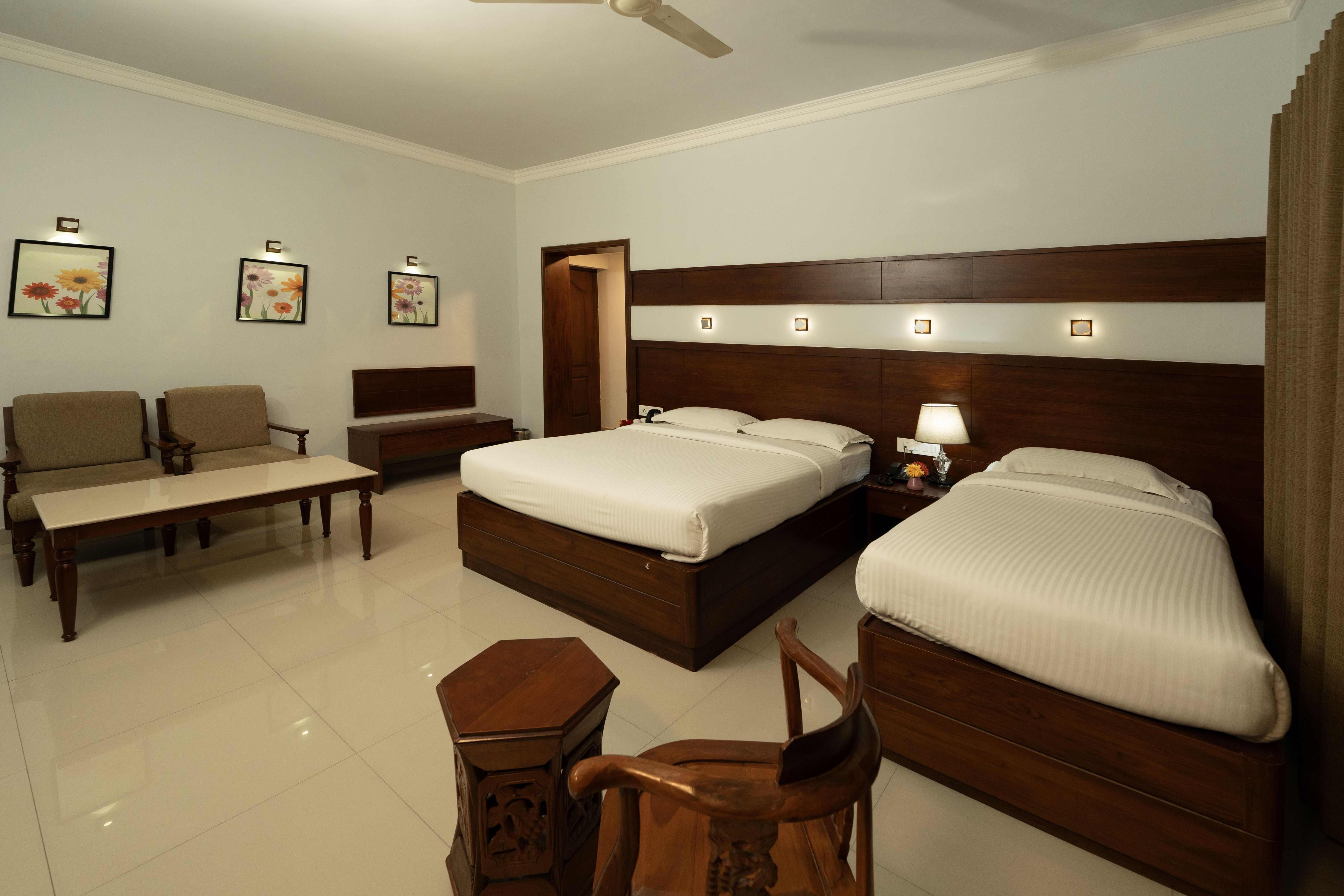 Bhasuri Inn - Tap to explore photos