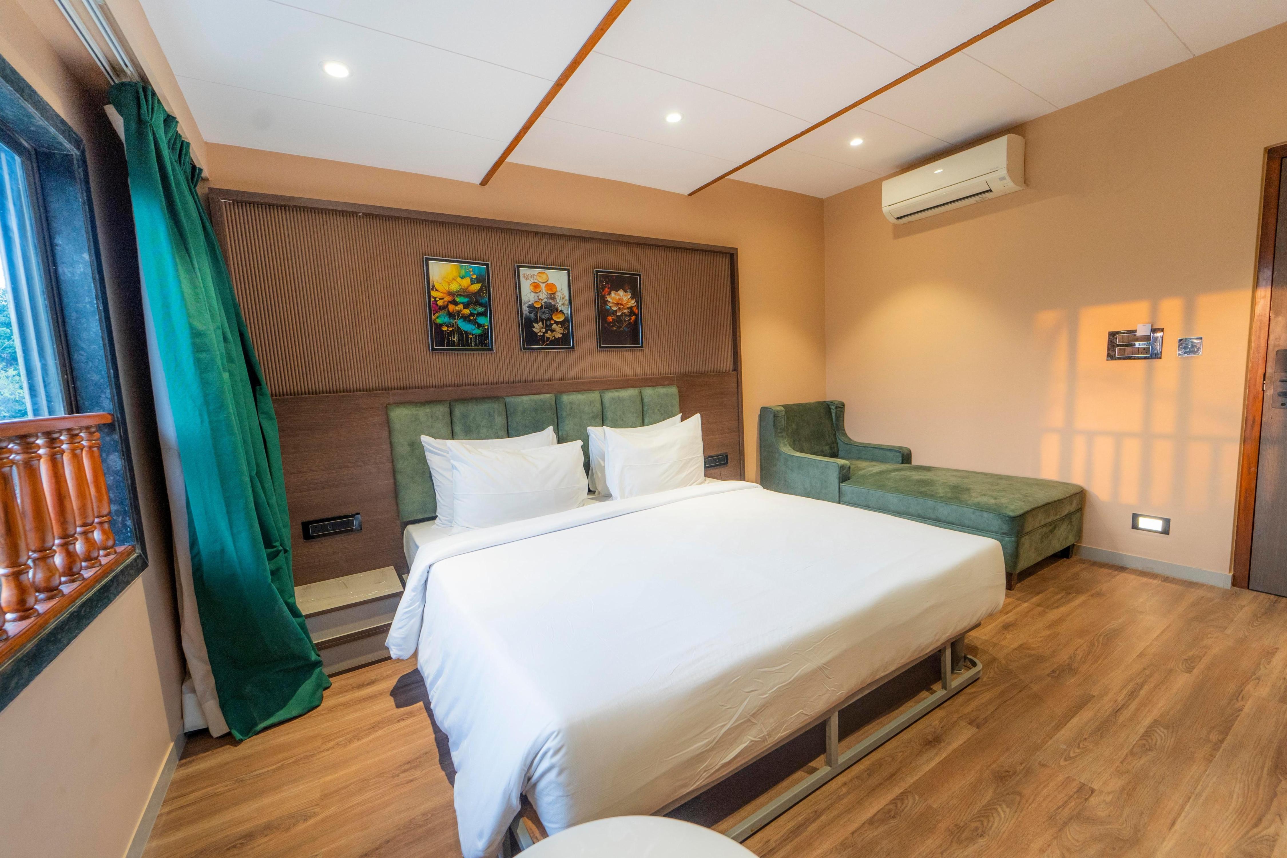 Orient Beacon Resort,Panchagani - Tap to explore photos