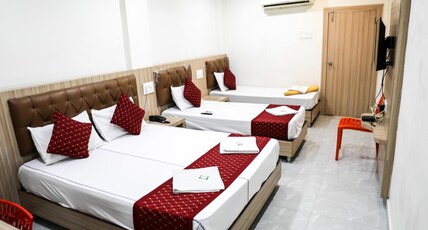 Hotel Supraja Lodge Room Type - Family Room for 4 Guests | AC | Spacious Stay Hotel Supraja Lodge Room Type - Family Room for 4 Guests | AC | Spacious Stay