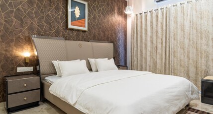 Krishna Inn Room Type - Opulent Suite