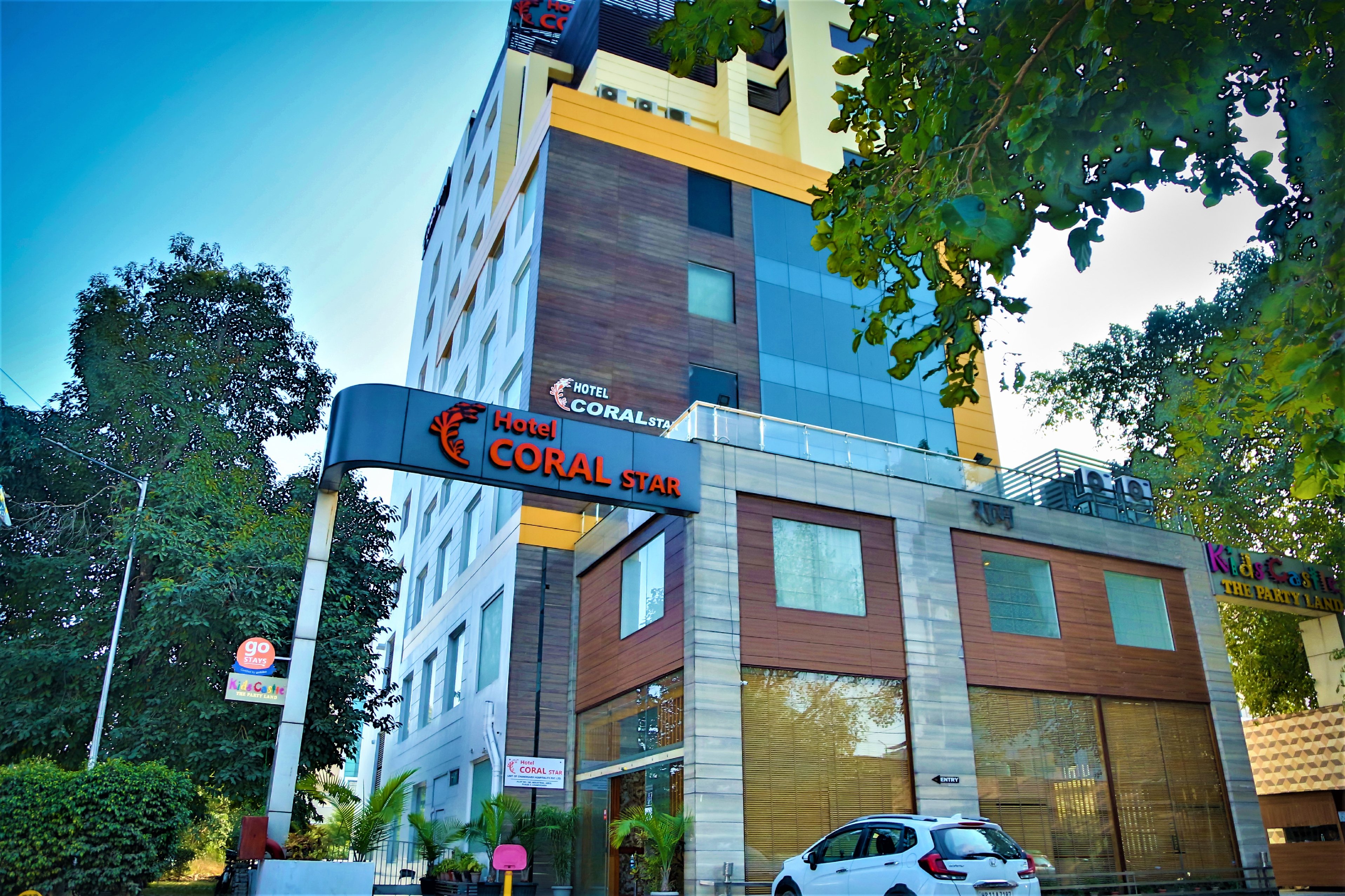 Hotel Coral Star - Tap to explore photos