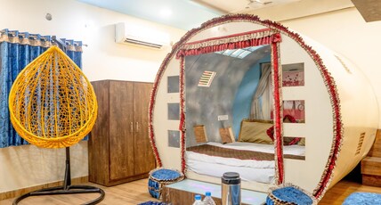 Hotel Mahadev Regency Room Type - Suite AC Room
