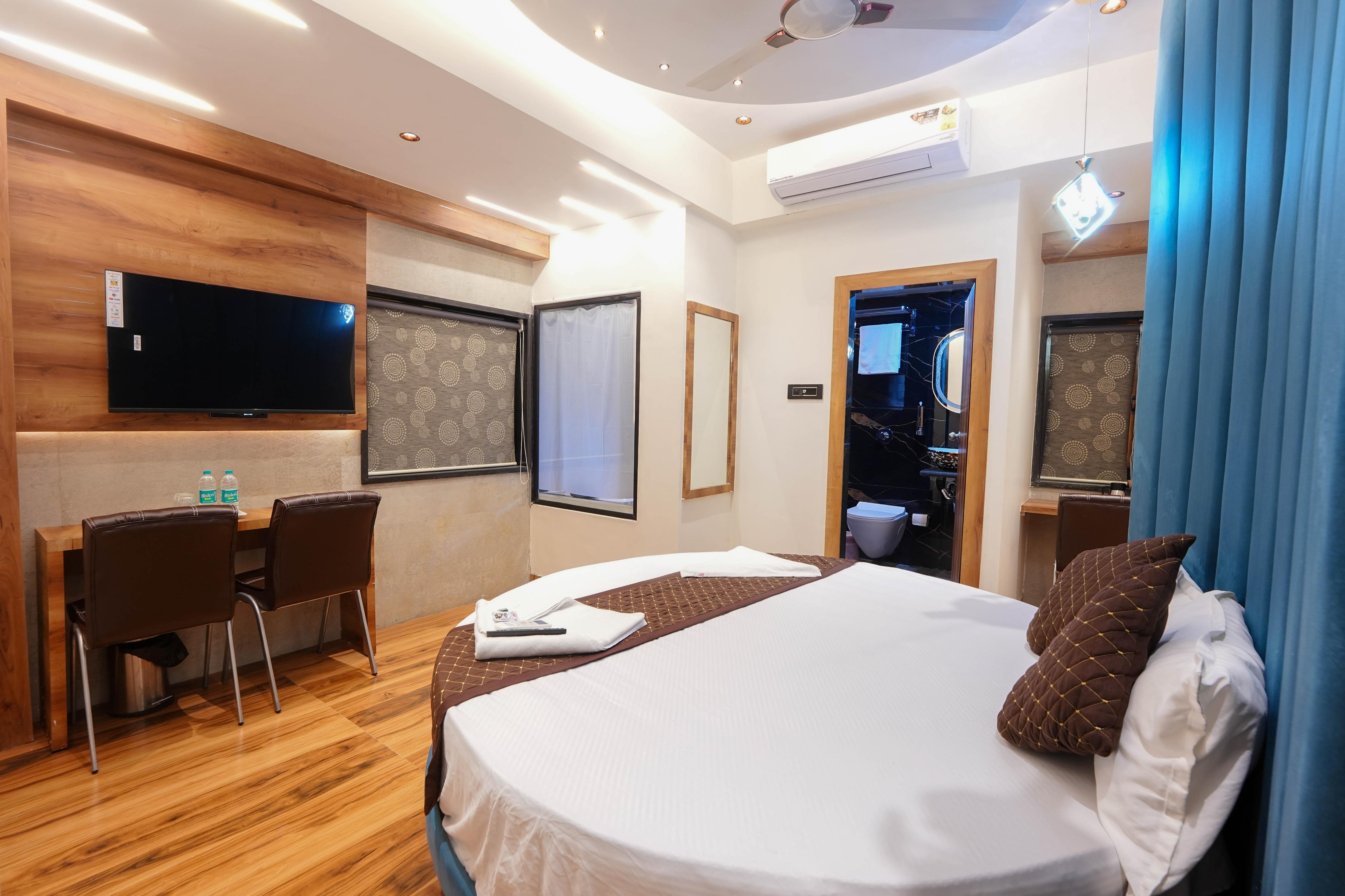 Hotel Prince Palace near Mumbai Airport.