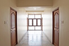 Lloyds Guest House, Lloyds Road, Royapettah