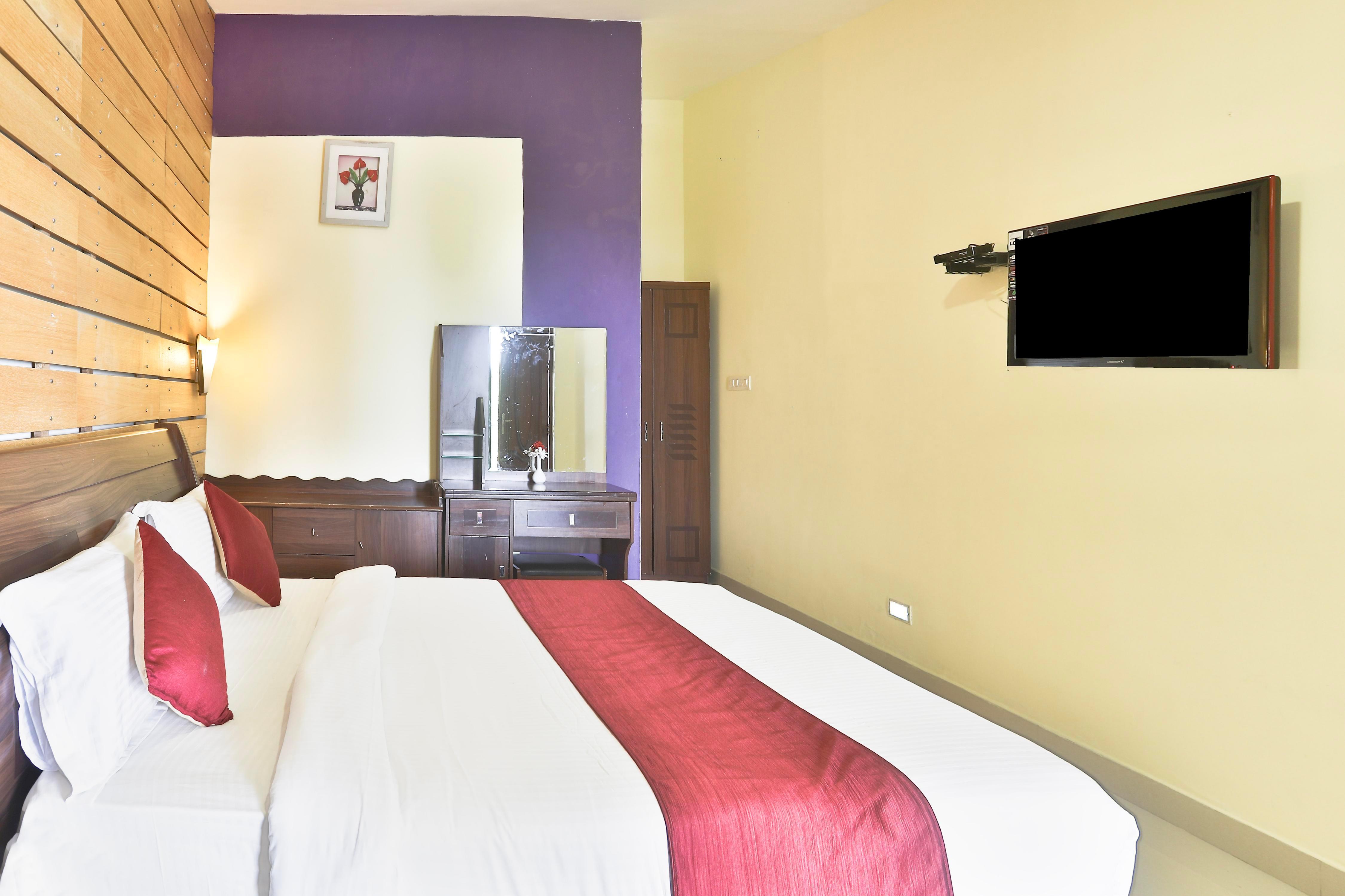 Kodai Sunshine Resort - Tap to explore photos