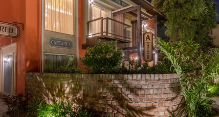 Downtown Resorts Room Type - Villa Room with Private Balcony & Bathtub