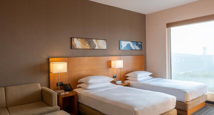 Hyatt Place Gurgaon Udyog Vihar Room Type - TWIN ROOM (WITH SOFA BED)