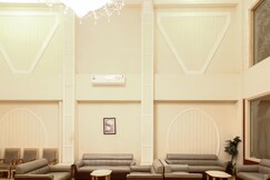 Address of Hotel Shubham Holidays