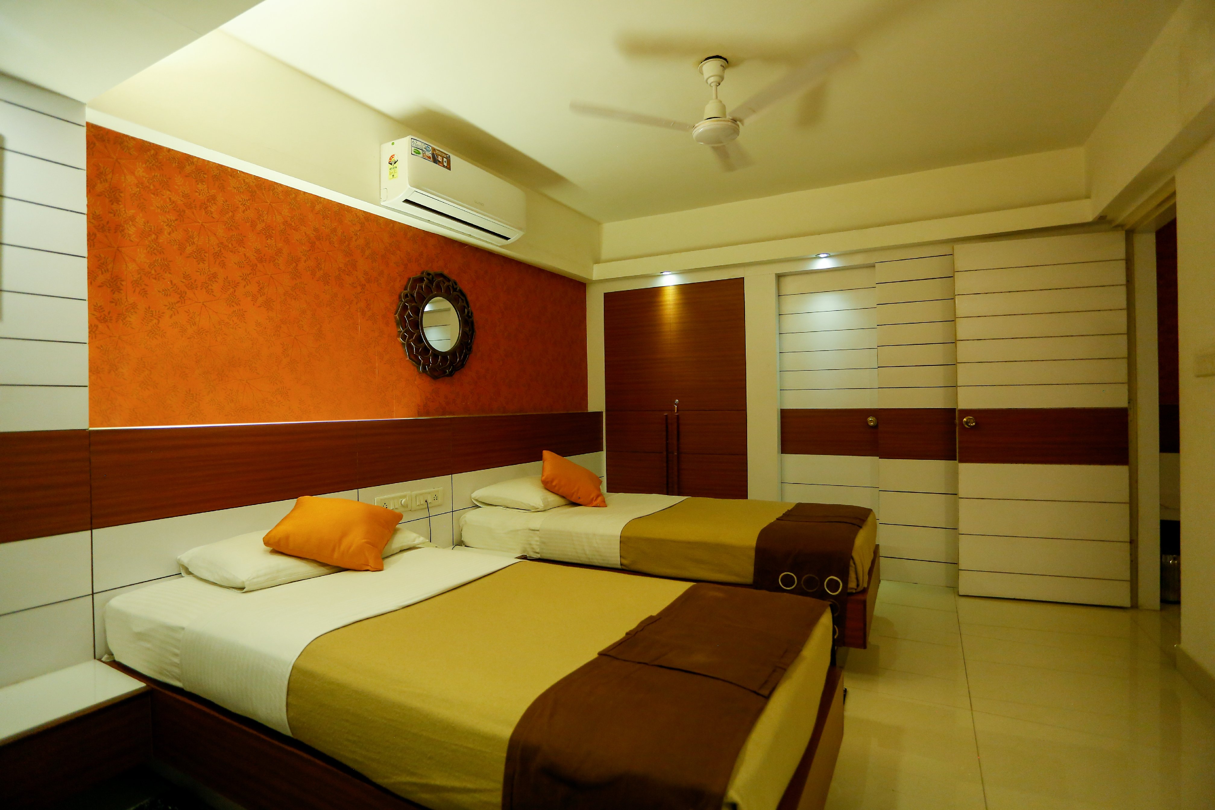 Terrace Gardens Guest House - Tap to explore photos