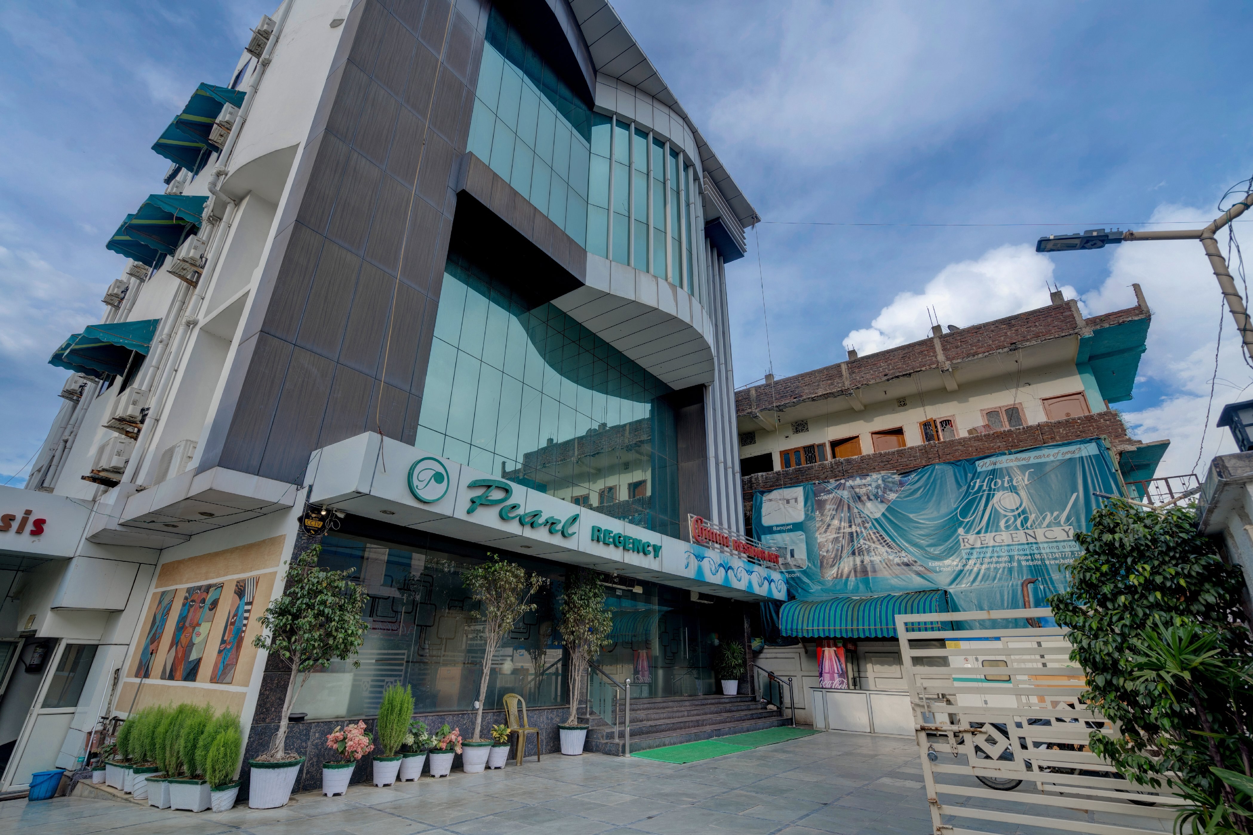 Hotel Pearl Regency - Tap to explore photos