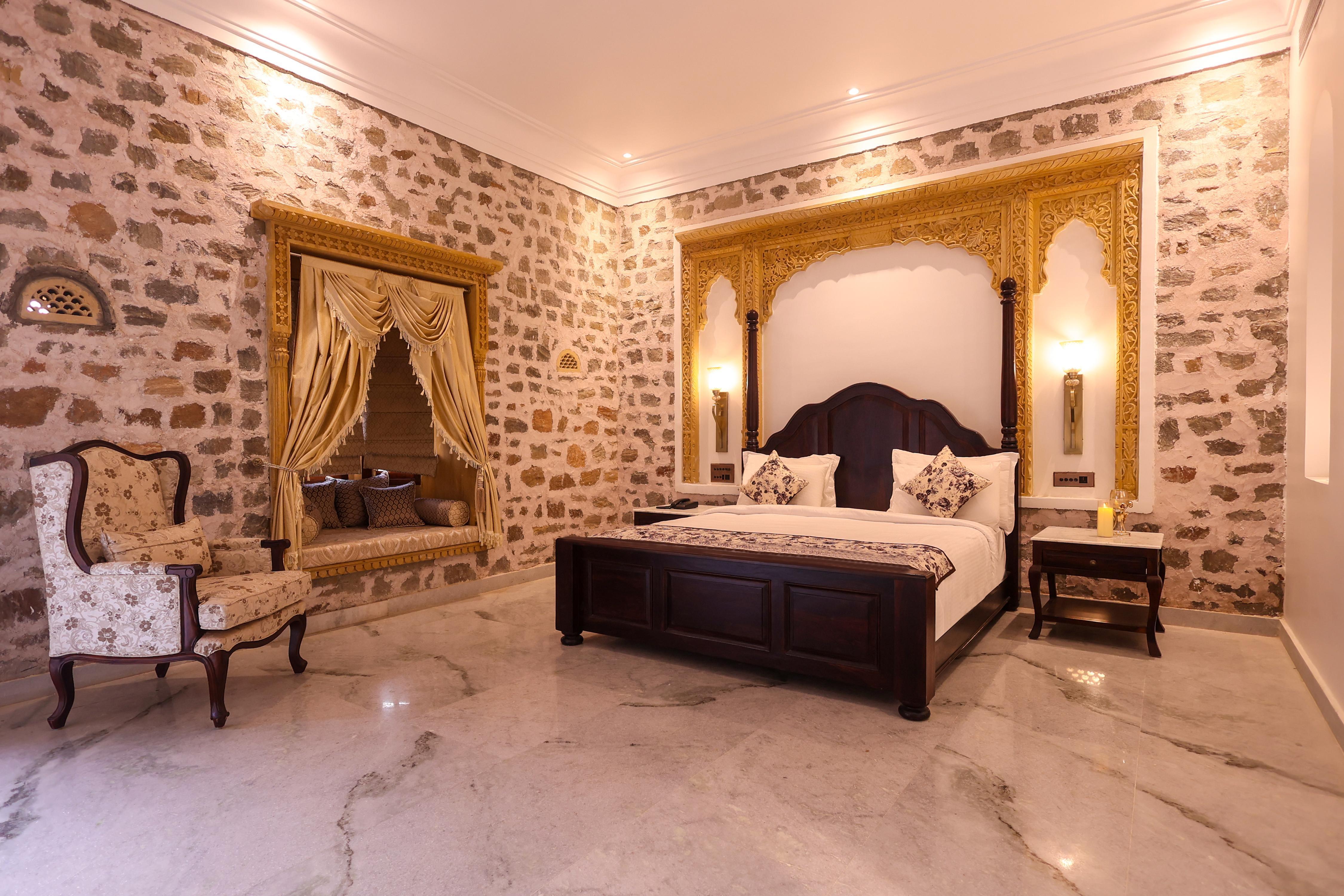 Fort Dadhikar, Alwar Room Type - Heritage Club Room with Bath Tub