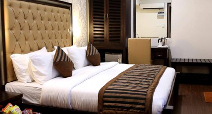 Raj Vilas Agra Near Taj Mahal Room Type - Deluxe Room Raj Vilas Agra Near Taj Mahal Room Type - Deluxe Room