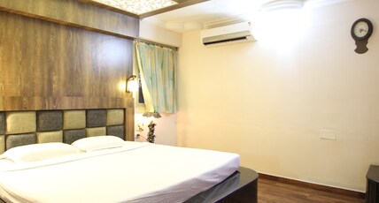 Hotel Grand Arjun Room Type - Suite Ac