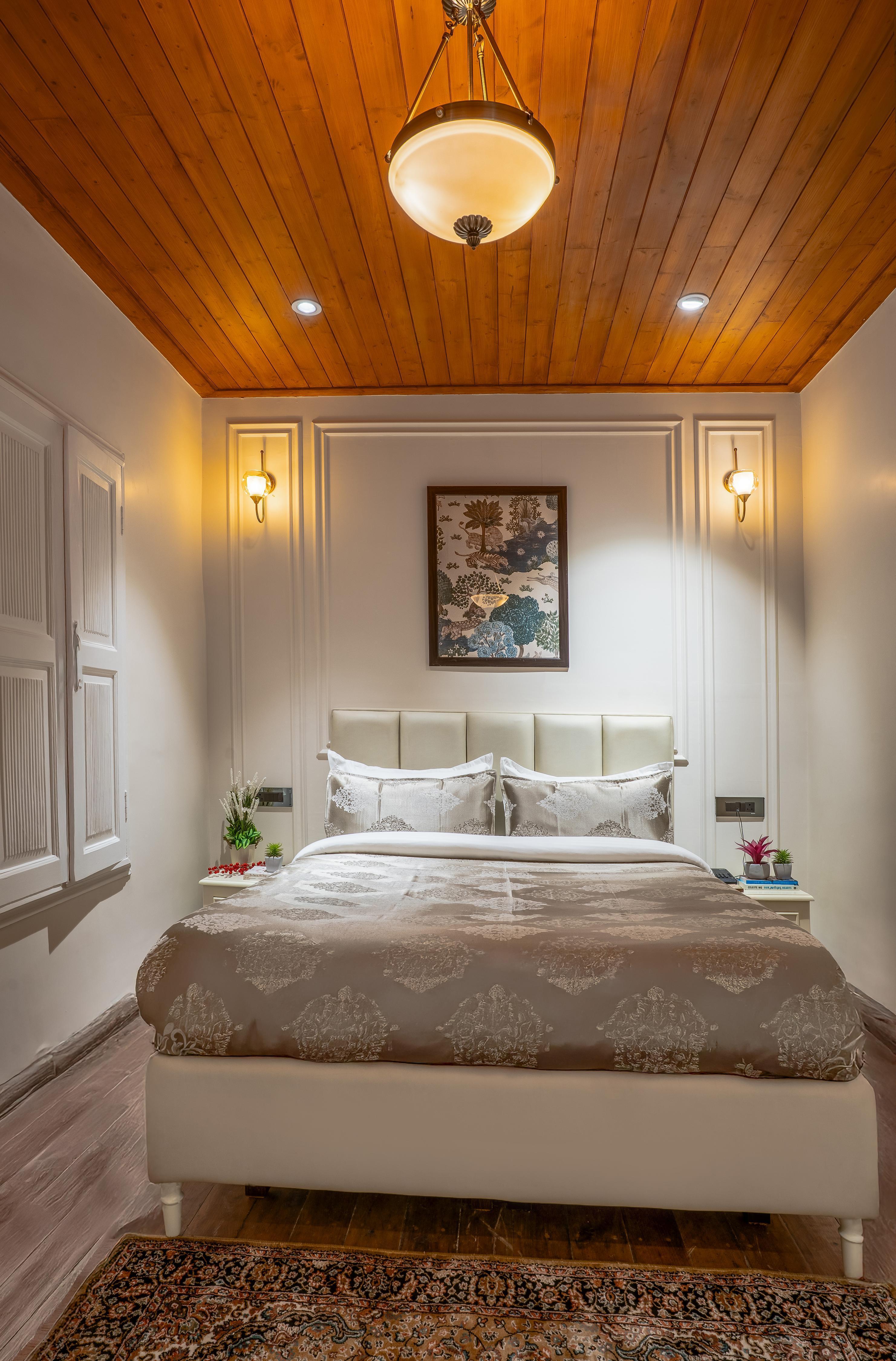 Hotel Crags-Heritage Retreat Room Type - Deluxe Room with No View Queen Bed