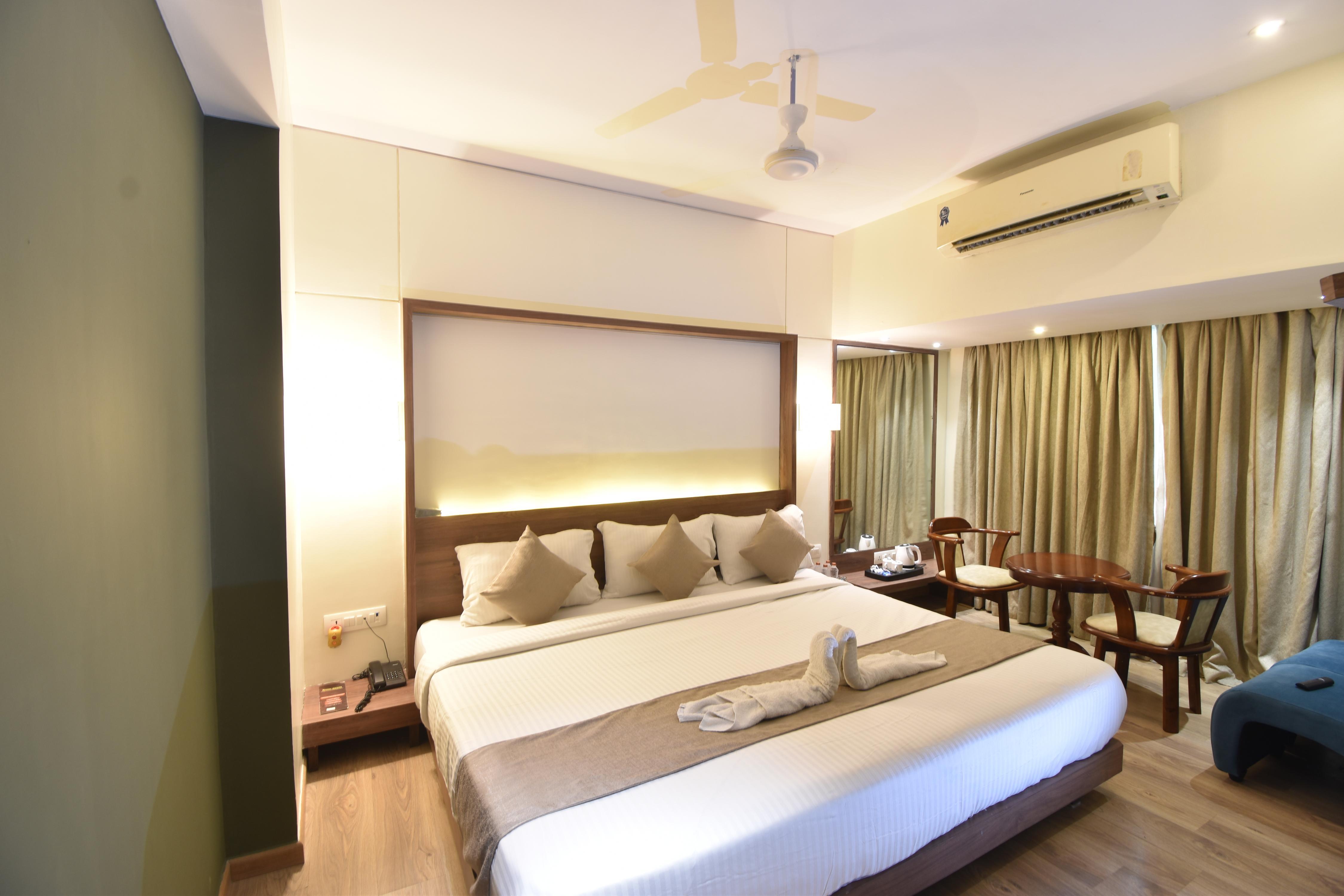 The Aarya A Smart Business Hotel Room Type - Premium Room