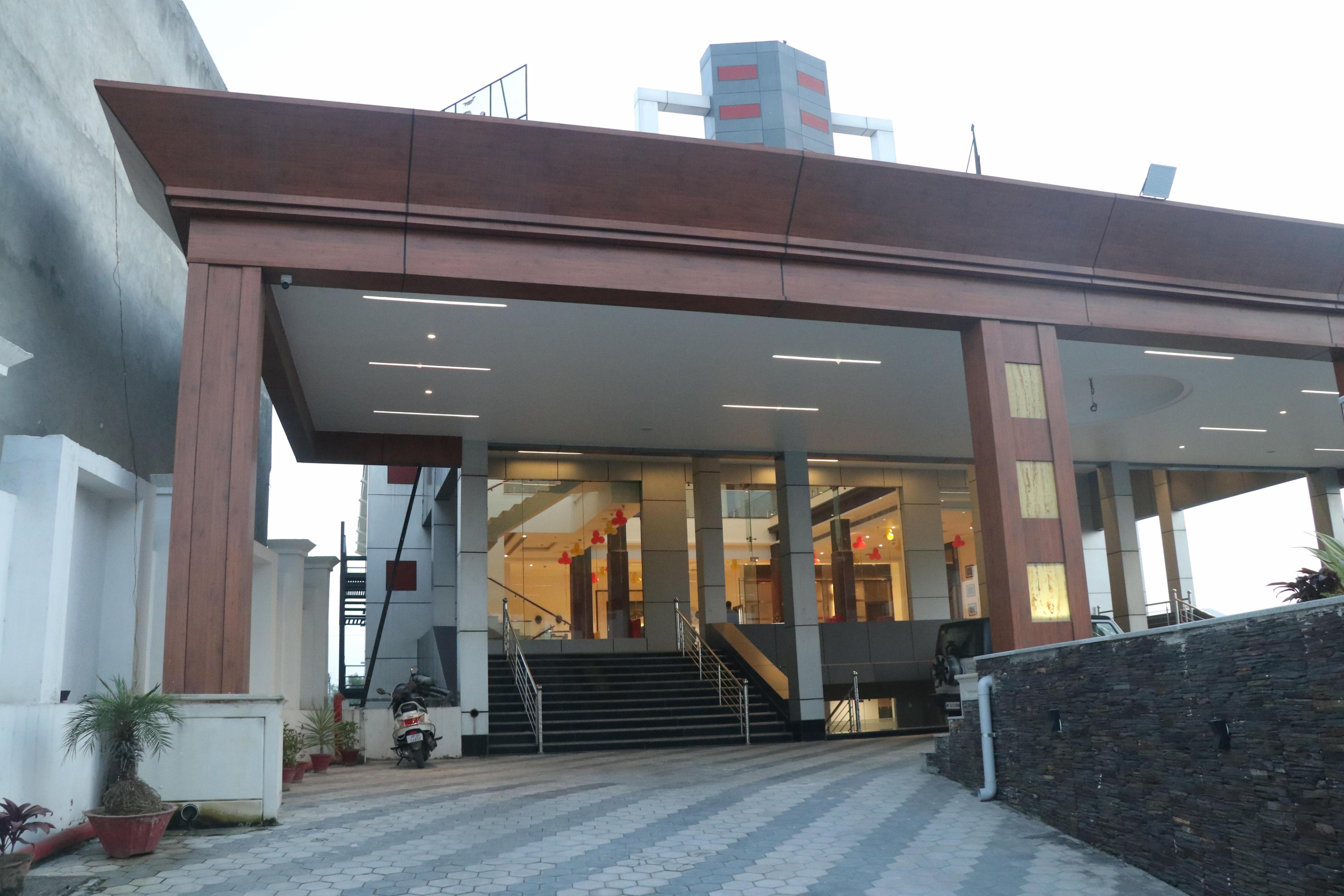 Main gallery