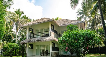 Malabar Ocean Front Resort and Spa Room Type - Deluxe Garden View Room
