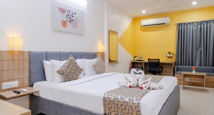 HOTEL SEASONS INN Room Type - Superior Room