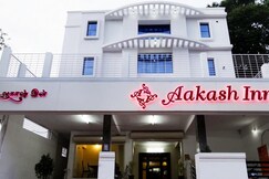 Aakash Inn