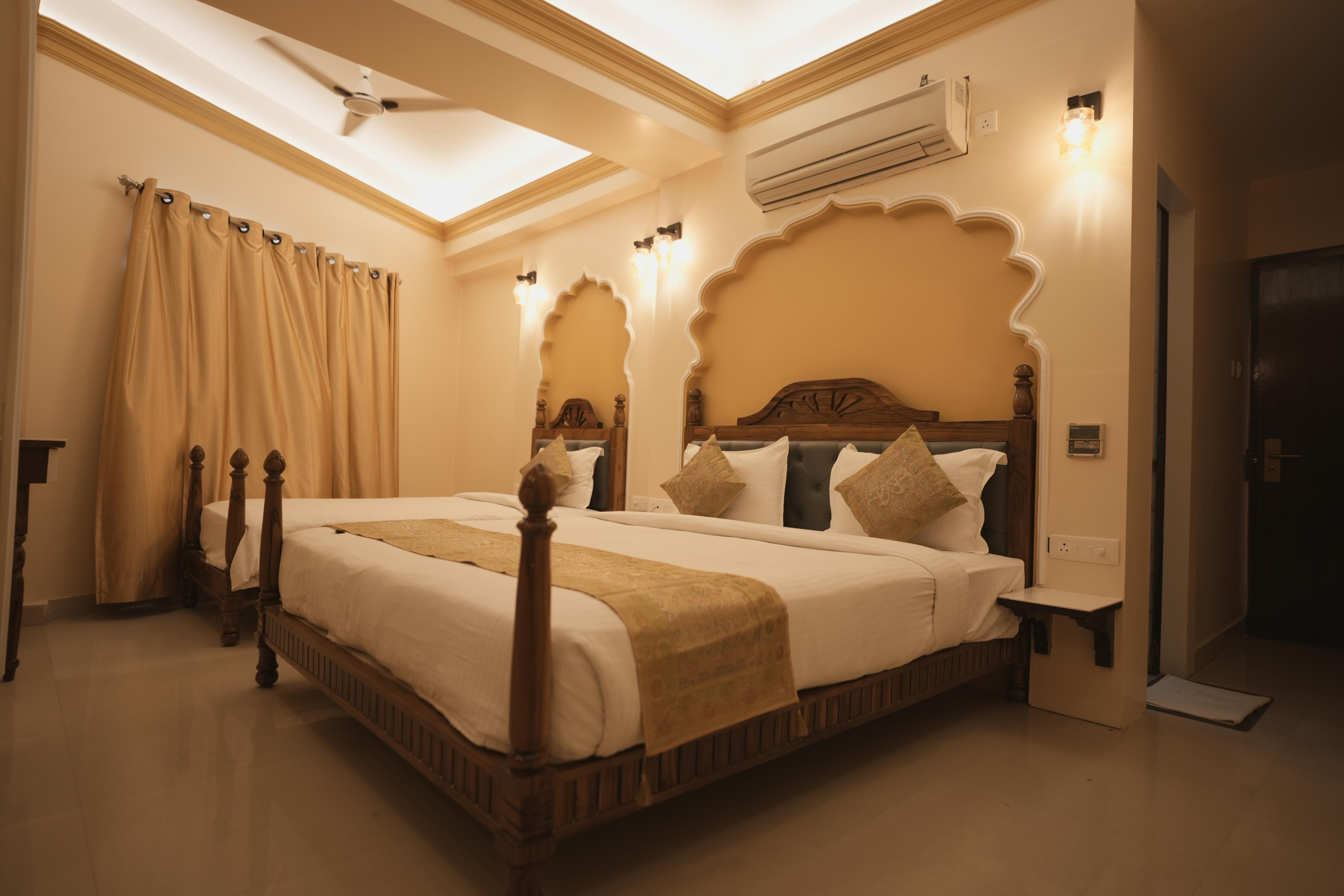 Hotel Banaras Haveli Room Type - Superior Room With Triple Bed