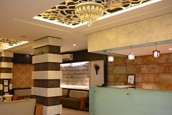 Hotel Center Point
