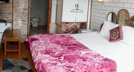 Hotel City View Room Type - Deluxe