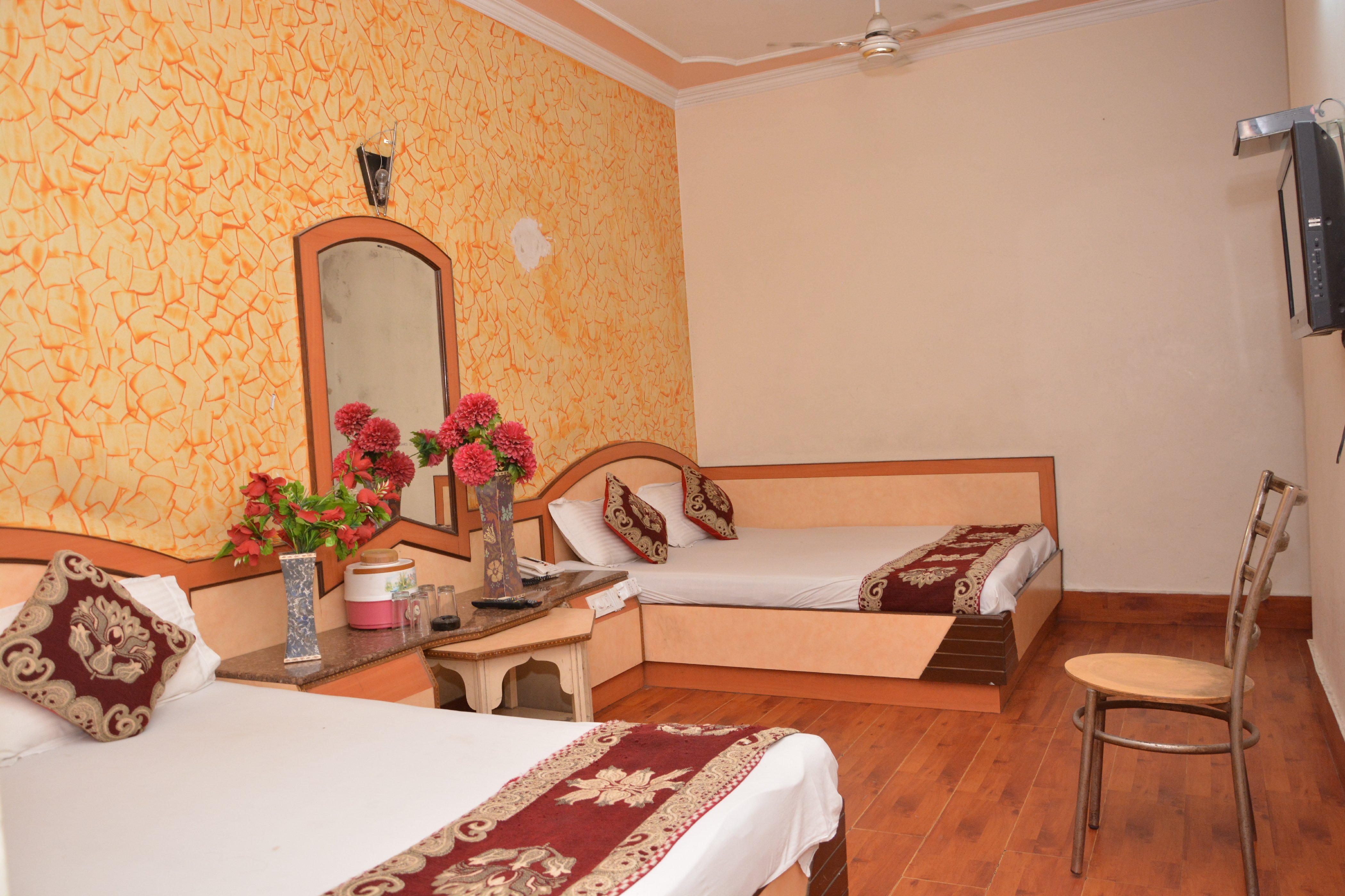 Hotel Yatri International G.H