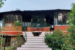 The Tiger Paw Resort