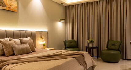 Hotel Sapphire Room Type - Royale Room