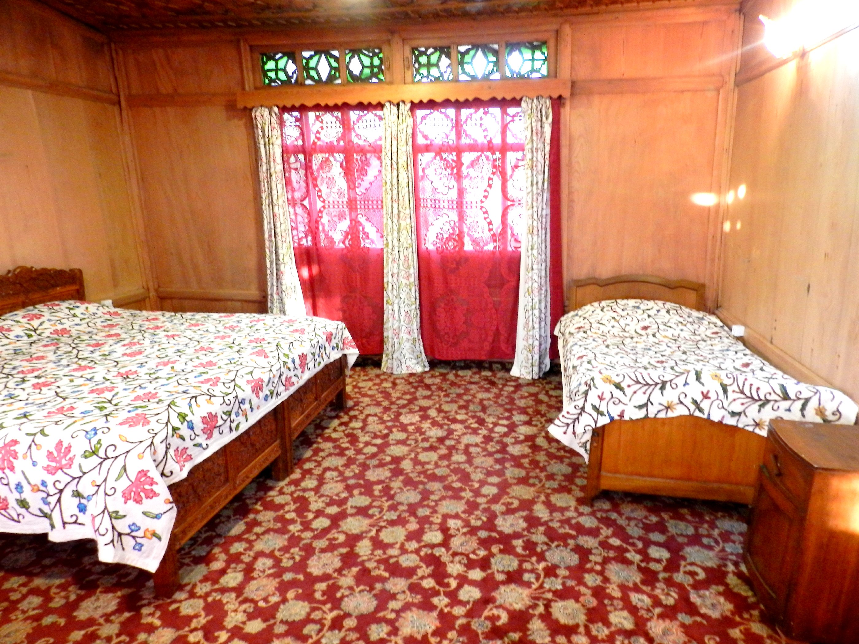 Ajanta Group of houseboat - Tap to explore photos