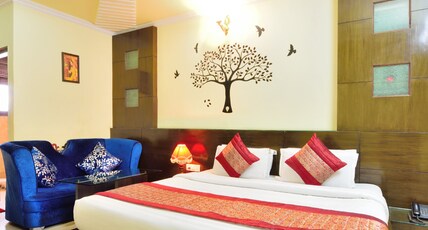 Hotel Centra Inn Room Type - Triple Family Room
