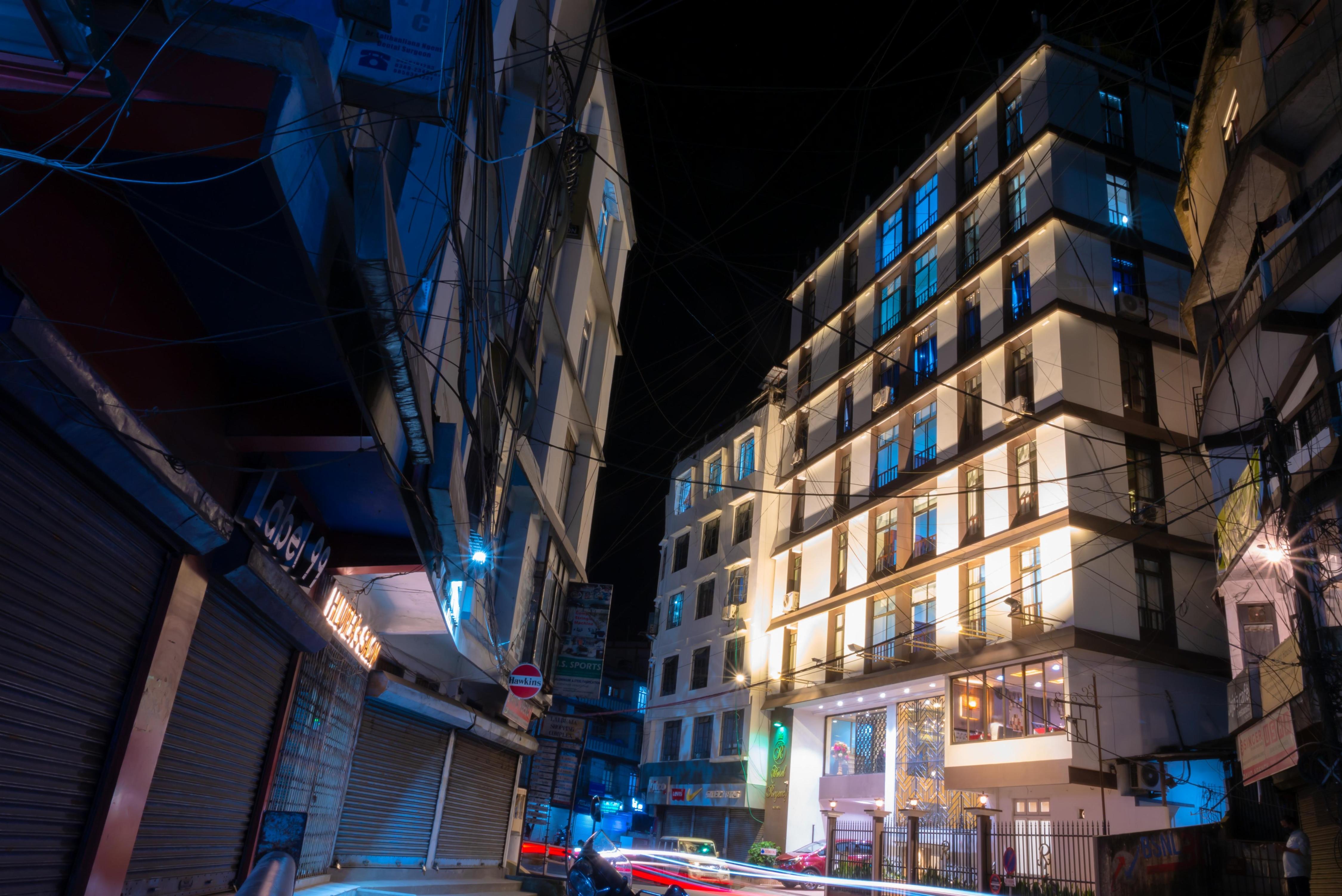Hotel Regency - Tap to explore photos