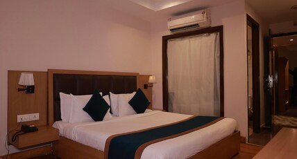 HOTEL KOHINOOR PALACE Room Type - Club Room