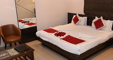 Orange Inn Room Type - Premium Suite Room
