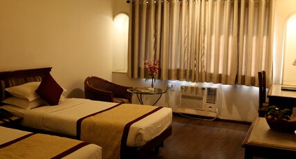 Hotel Ans International Room Type - Executive Twin Bed