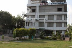 Hotel Sarvoday And Restaurant