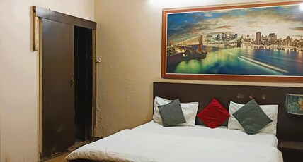 Yash Guest House @ 01 Minute walk in Nizamuddin Railway Station Room Type - Standard Non AC Room Yash Guest House @ 01 Minute walk in Nizamuddin Railway Station Room Type - Standard Non AC Room