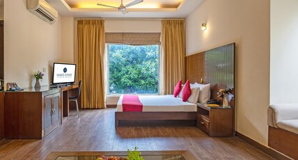 Hotel Haris MG Road Gurugram Room Type - Deluxe Quadruple Room Hotel Haris MG Road Gurugram Room Type - Deluxe Quadruple Room