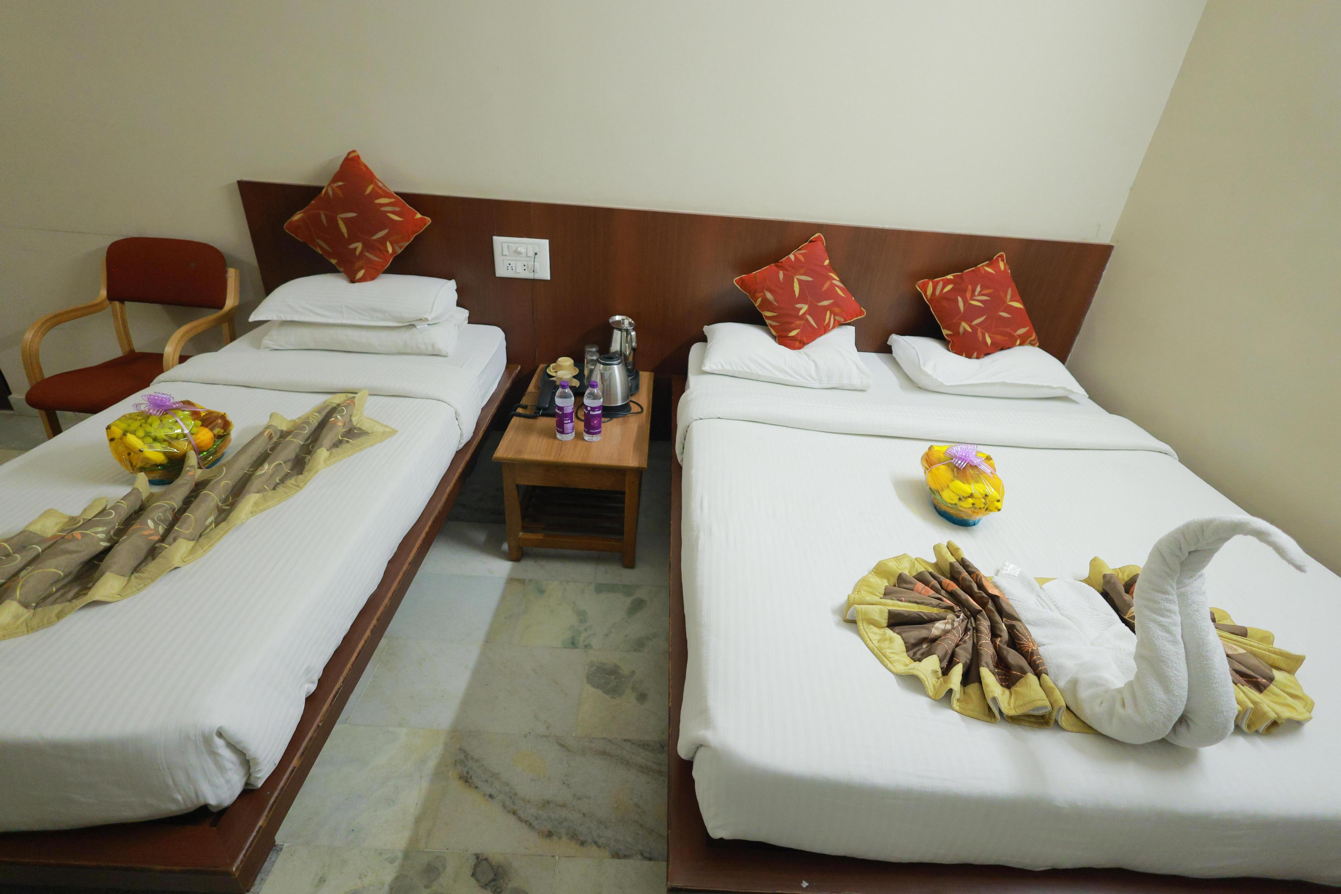Soundarya hotel - Tap to explore photos