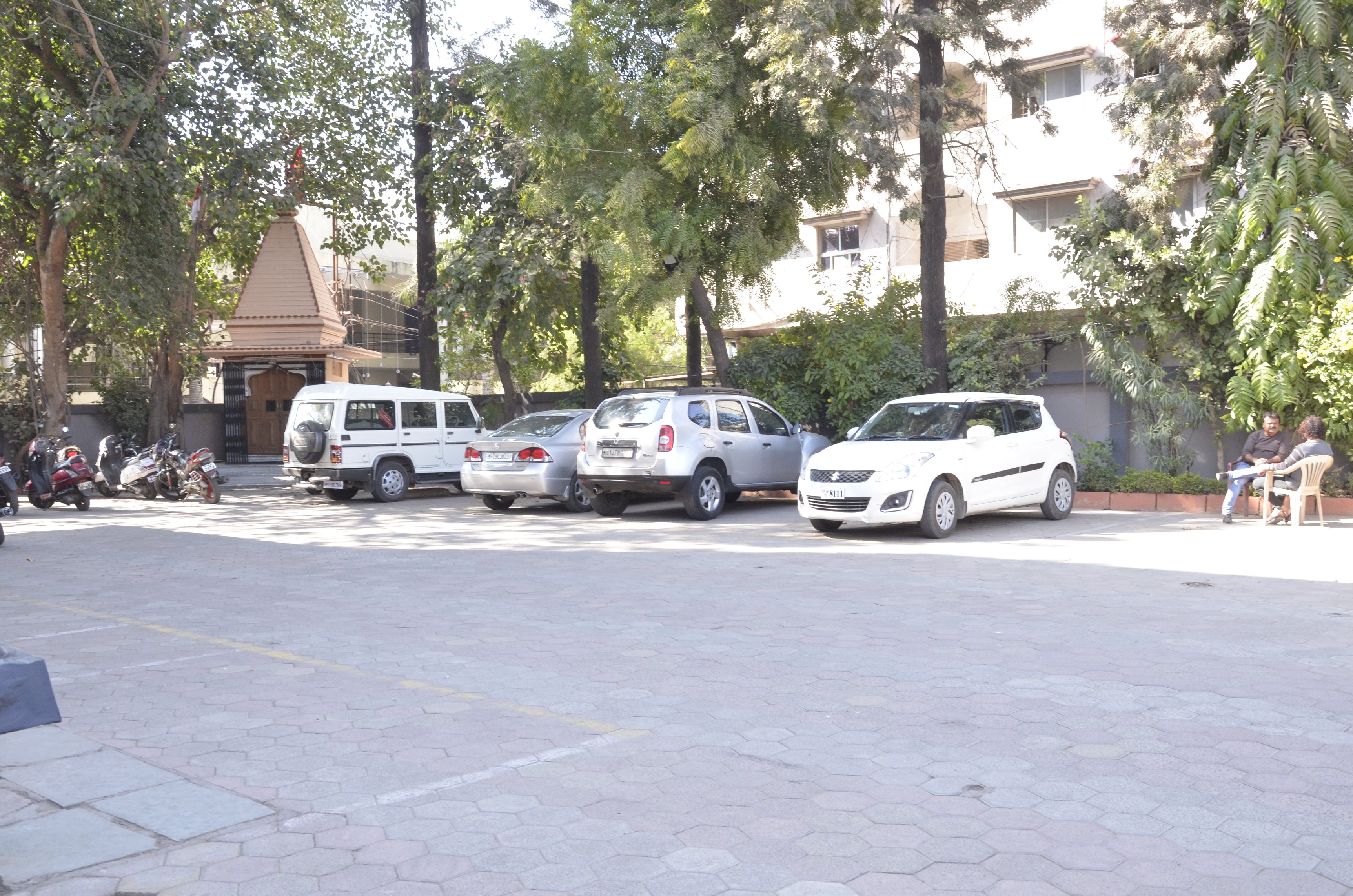 Prashant Hotel - Tap to explore photos